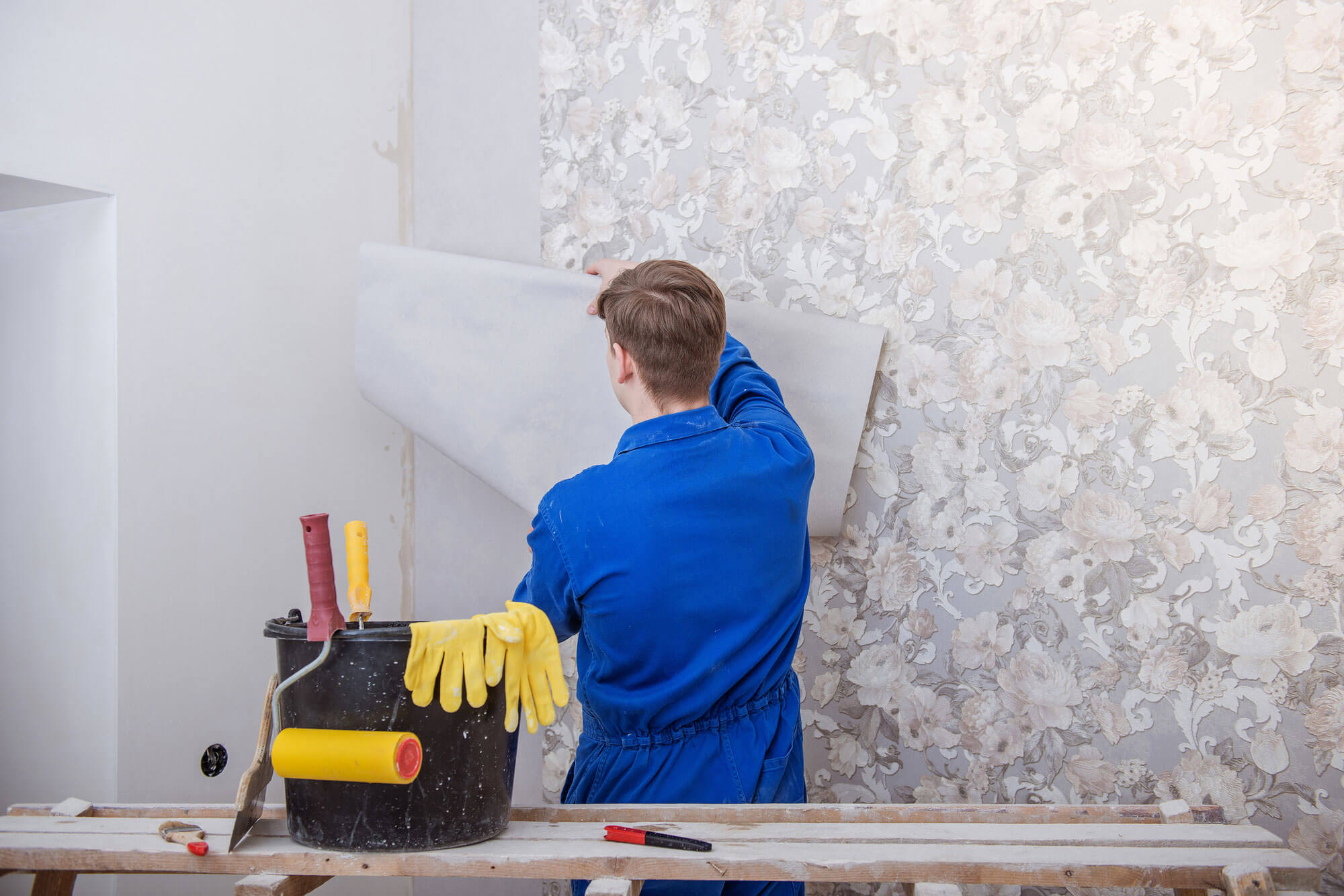 Bedroom wallpaper installation