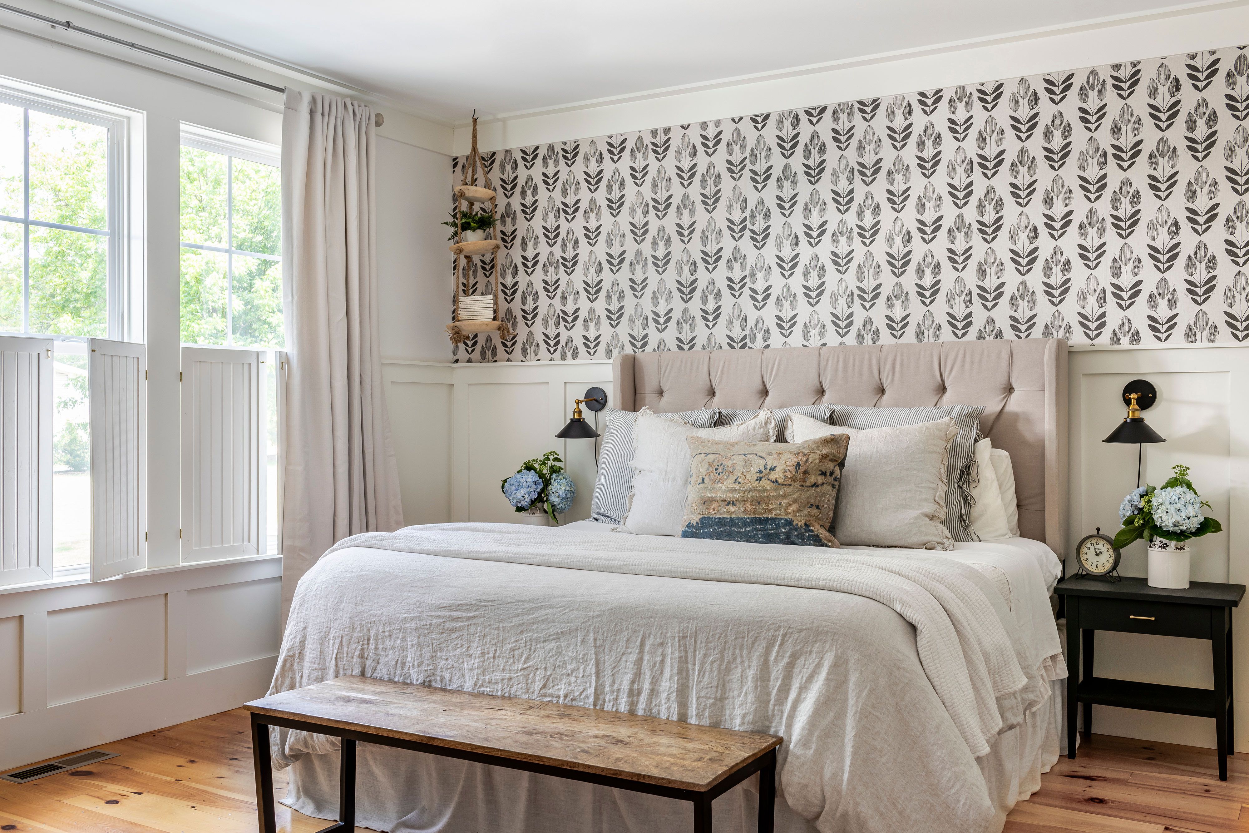 Commercial wallcovering project